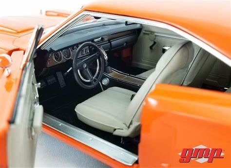 GMP Die Cast Replicas GMP-18956 1/18 1970 Dodge Coronet Super Bee