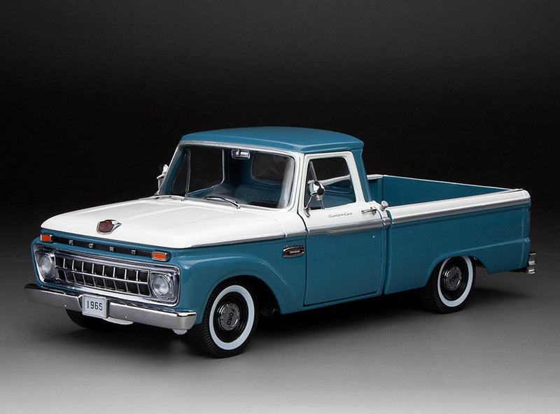 Sunstar SS-1303 1/18 1965 Ford F-100 Custom Cab