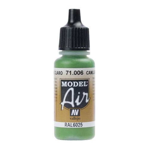 Vallejo AV71006 Model Air Camouflage Light Green 17 ml