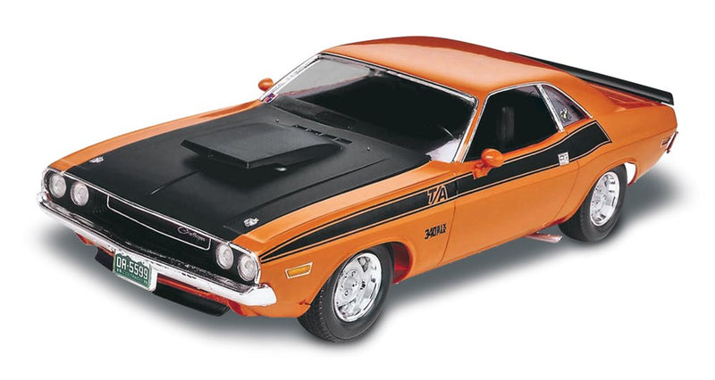 Revell 12596  1/25 Dodge Challenger 2N1 (8941170753773)