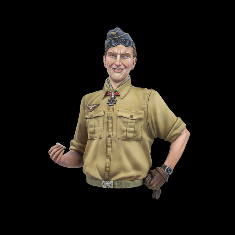 Scale 75 SW10-004 Figures Warfront Hans-Joachim Marseille 1:10