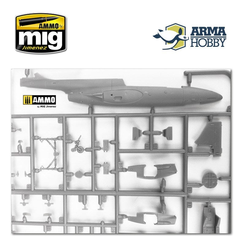 Arma Hobby 70001 TS-11 Iskra Deluxe Set