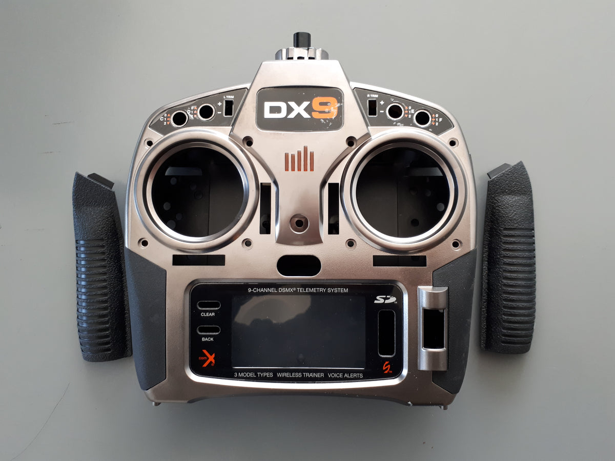 DX9 Transmitter Case with Grips and Display Lens - DX9-CASE
