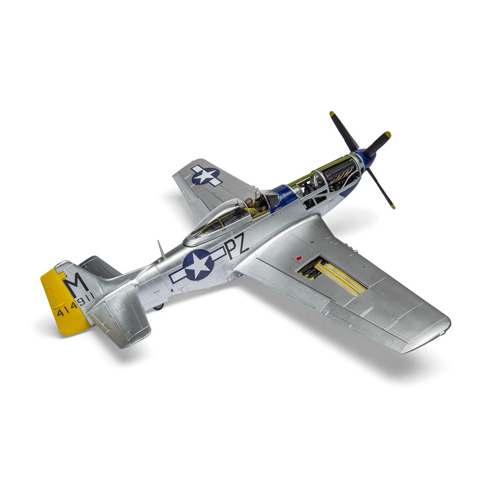 Airfix North American P-51D Mustang Aircraft Kit 1/24 Scale (3)