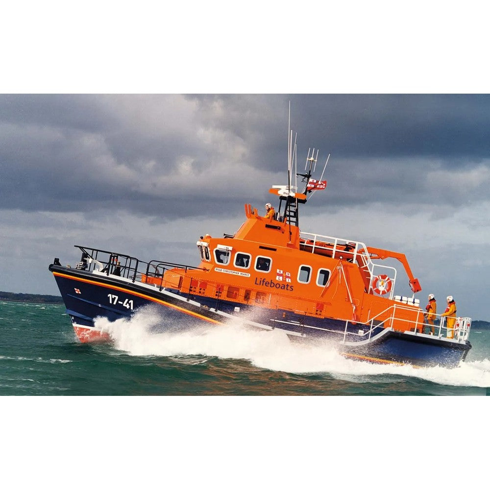 Airfix RNLI Severn Class Lifeboat Ship Kit 1/72 Scale (3)