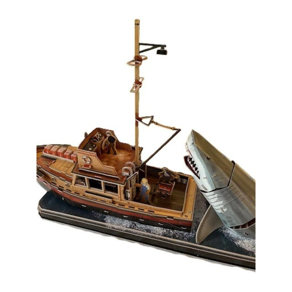 Cubic Fun Megalodon Boat Attack 3D Puzzle (4)