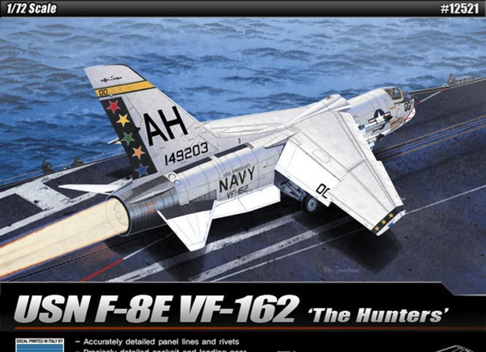 Academy 12521 1/72 USN F-8E VF-162 "THE HUNTERS" (7521361264877)