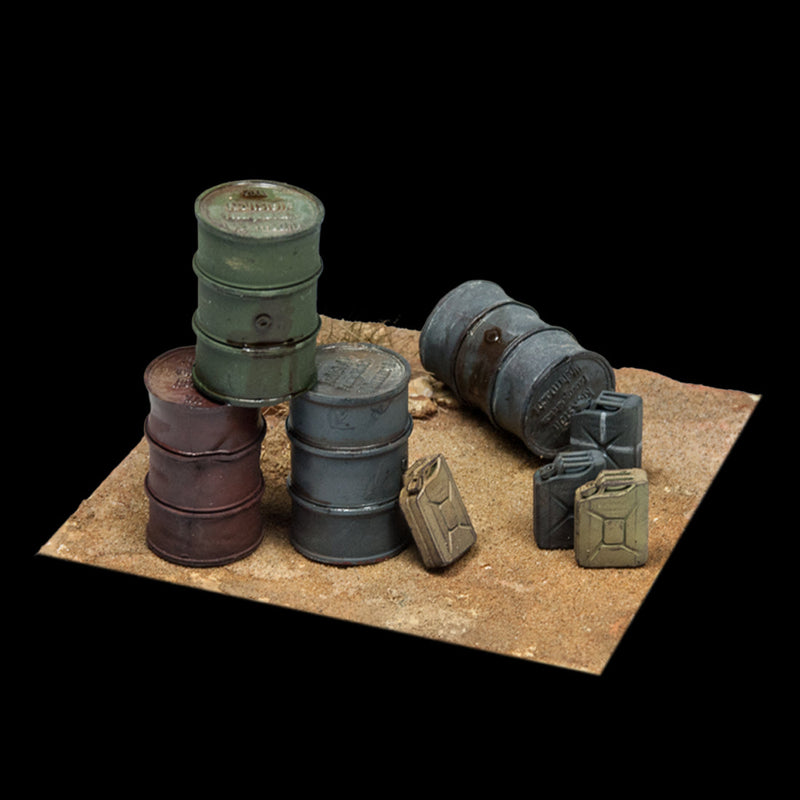 Scale 75 SW35-004 Figures Warfront German Supplies Fuel Drums And Jerrycans 35mm