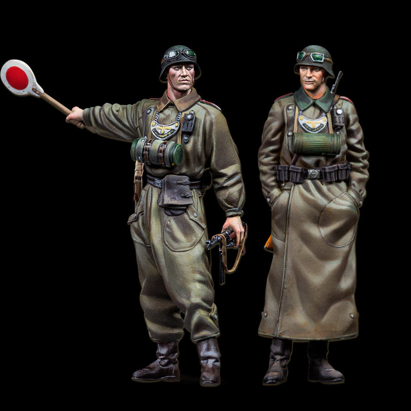 Scale 75 SW48-003 Figures Warfront Feldgendarmerie 1:48