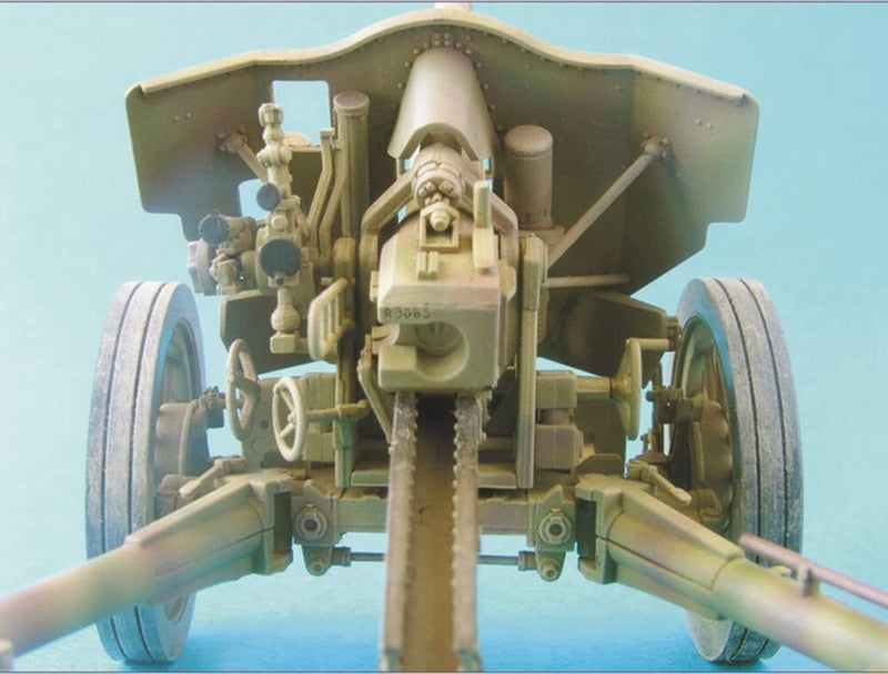 AFV Club 35089 1/35 German leFH 18/40 10.5cm Howitzer (Late Version)