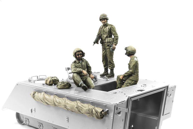 AFV Club HF765 1/35 1973 IDF M113 Crew & Infantry-3figures w/Accessories