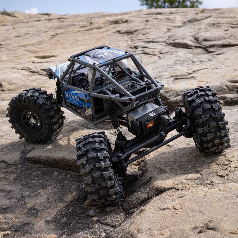 Axial 1750T1 1/18 UTB18 Capra 4WS 4WD Trail Buggy RTR with Battery & Charger, Blue - AXI1750T1