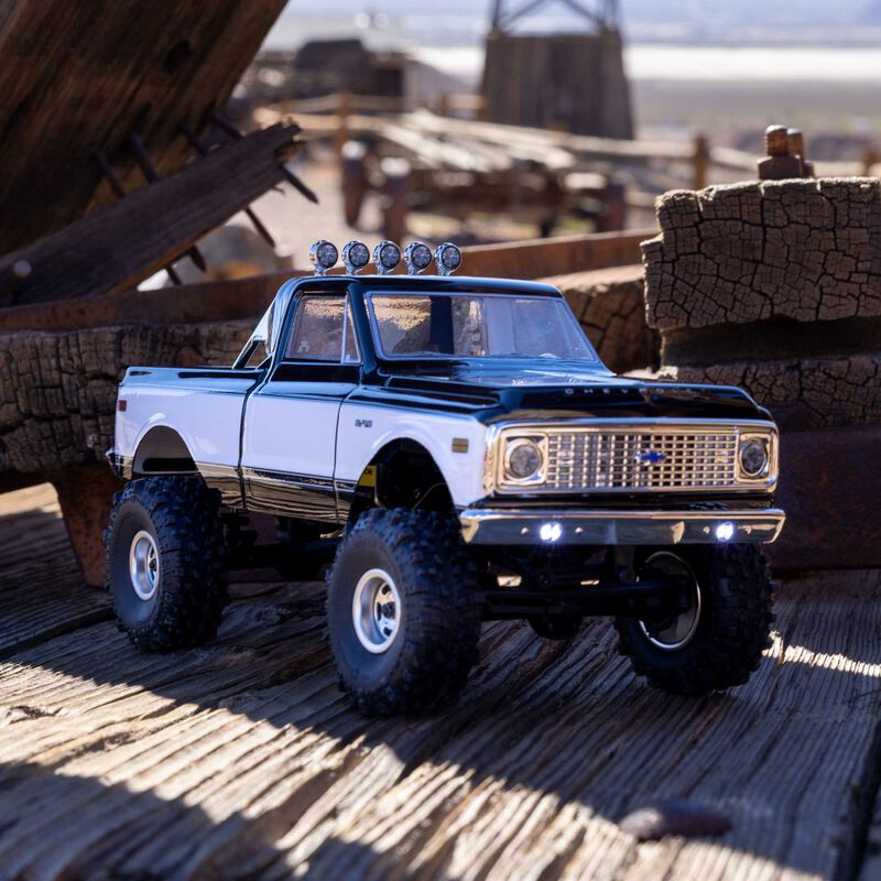 Axial SCX24 1971 Chevrolet C10 4WD Truck RTR RC Crawler 1/24 Scale (24)