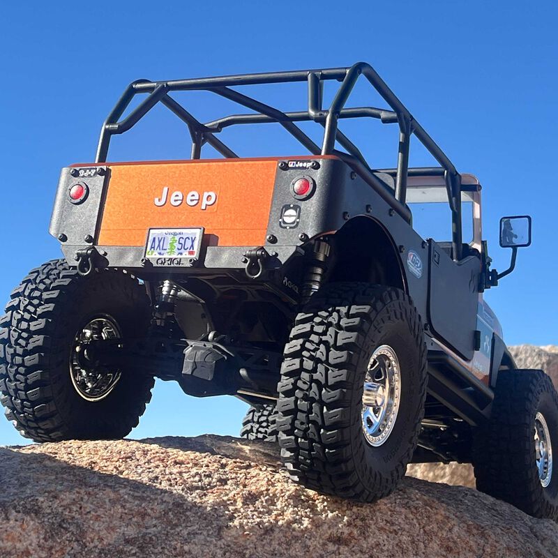 Axial SCX10 III Jeep CJ-7 4X4 Brushed Copper RC Crawler 1/10 Scale (23)