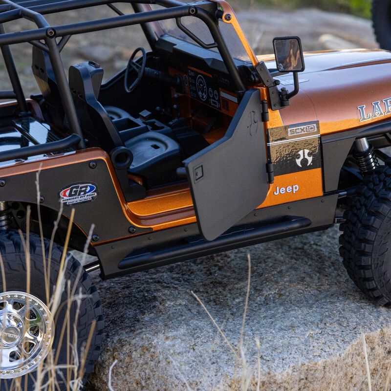 Axial SCX10 III Jeep CJ-7 4X4 Brushed Copper RC Crawler 1/10 Scale (7)