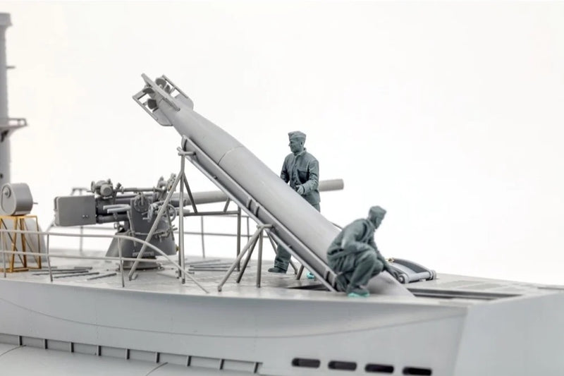 Border Model BR003 1/35 German Submariners & Commanders (Loading)