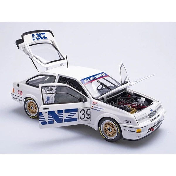 Biante B18501F 1/18 Ford Sierra RS500 - #39 Moffat/Niedzwiedz Winner 1989 Inter-tec 500