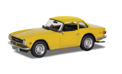 CORVA14702 Triumph TR6 (Hard Top) - Mimosa Yellow (8339687538925)
