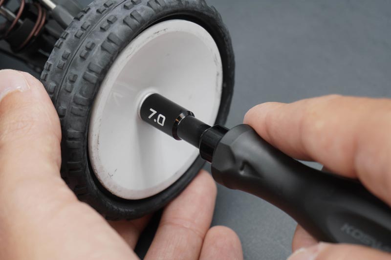 Koswork KOS13204-N7 Hard Coated Aluminum 7mm Compact Wheel Nut Driver (For 4mm nut) (9003645010157)