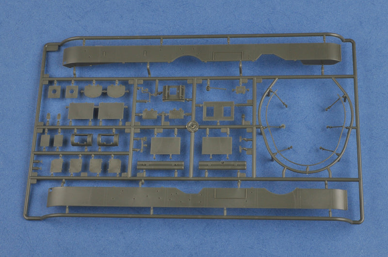 Hobby Boss 83842 1/35 Soviet T-35 Heavy Tank - Before 1938