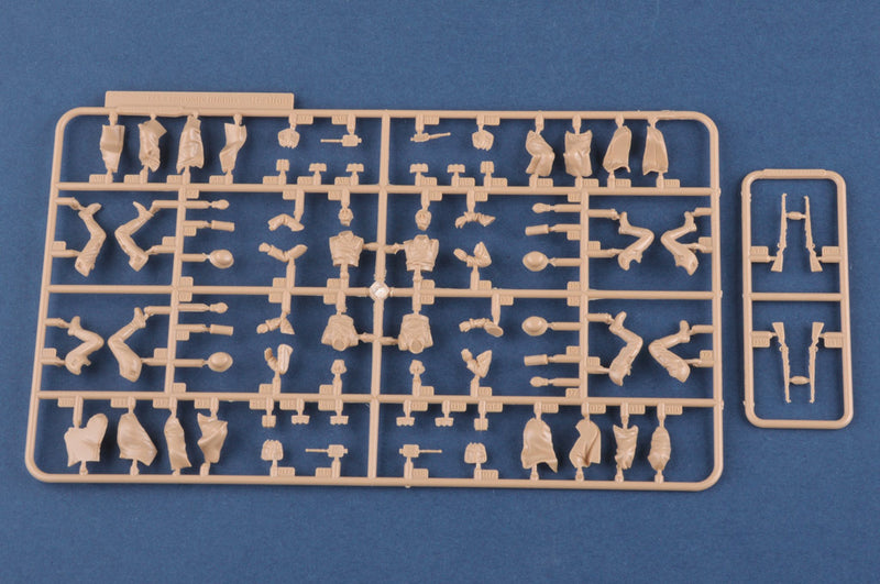 Hobby Boss 84420 1/35 GERMAN INFANTRY-Taking a rest