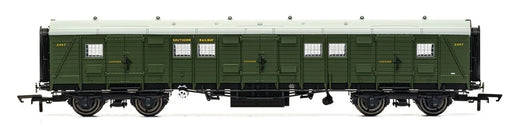 Hornby R60090 SR Luggage Van 2467 (8324809261293)
