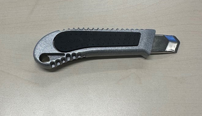 Helios - 18mm Aluminum Handle Hard Wearing 18mm Craft Pocket Snap Off Knife