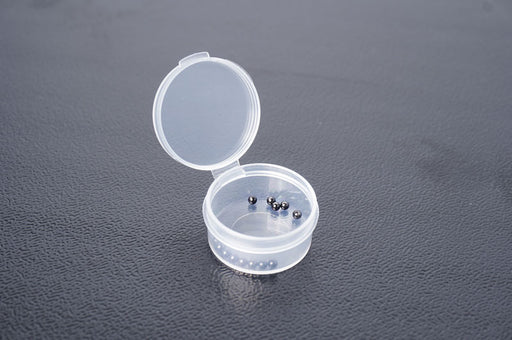 Koswork KOS04133 3/32" Ceramic Precision Ball Diff Balls (w/container) (14) (B6/B7 Series & AE 2WD Cars) (9003638980845)