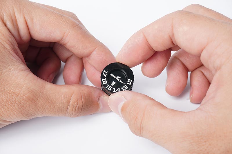 Koswork KOS13361 12~22mm Adjustable Ride Height Gauge (w/KOS13362 5mm block) (1/10 Buggy) (9001937862893)