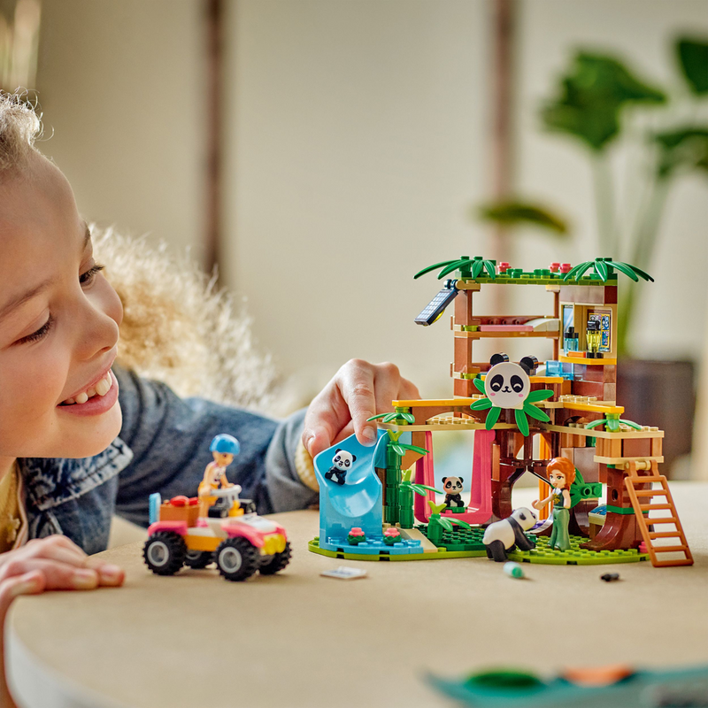 LEGO Friends Panda Sanctuary Animal Care 42648 (9003632787693)