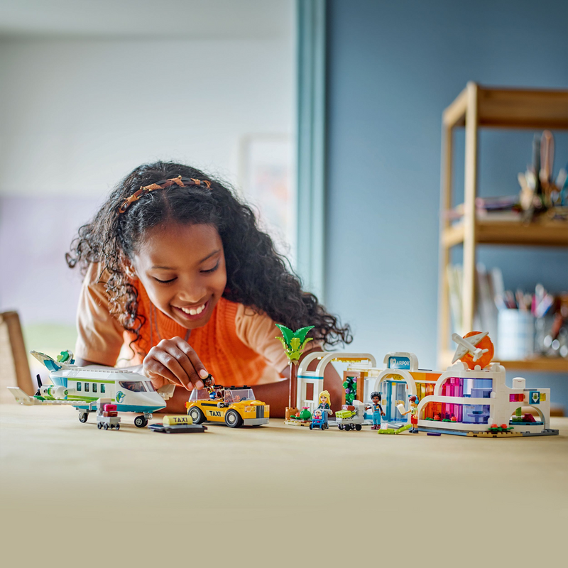 LEGO Friends Heartlake City Airport and Airplane 42656