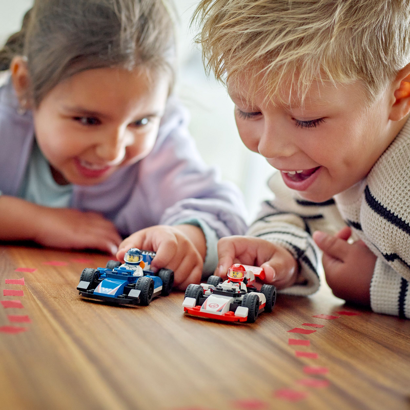 LEGO CITY F1 Williams Racing & Haas F1 Race Cars 60464