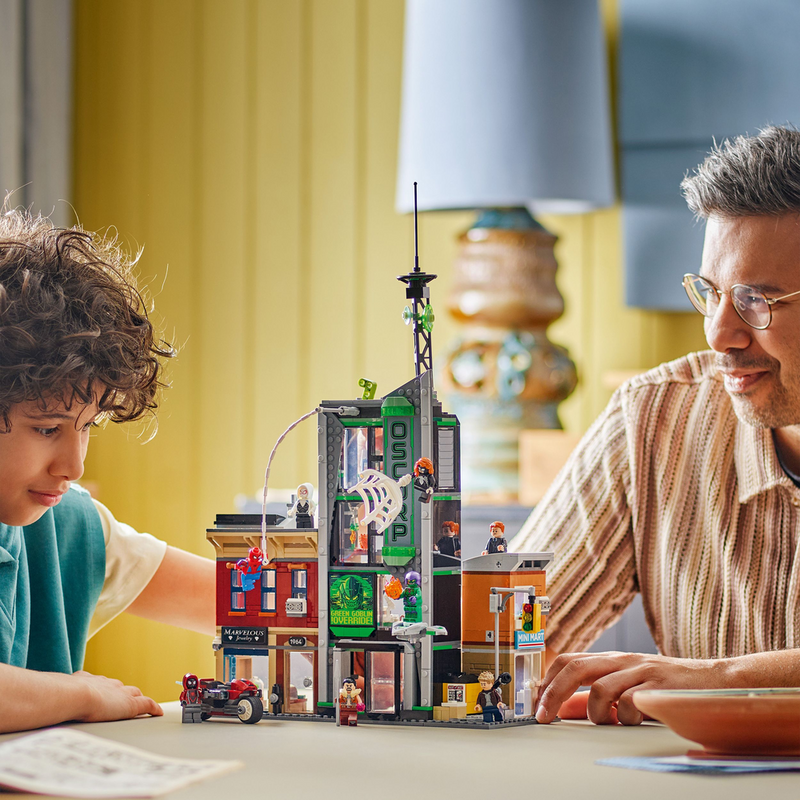 LEGO Super Heroes Marvel Spider-Man vs Oscorp 76324 (9003635638509)