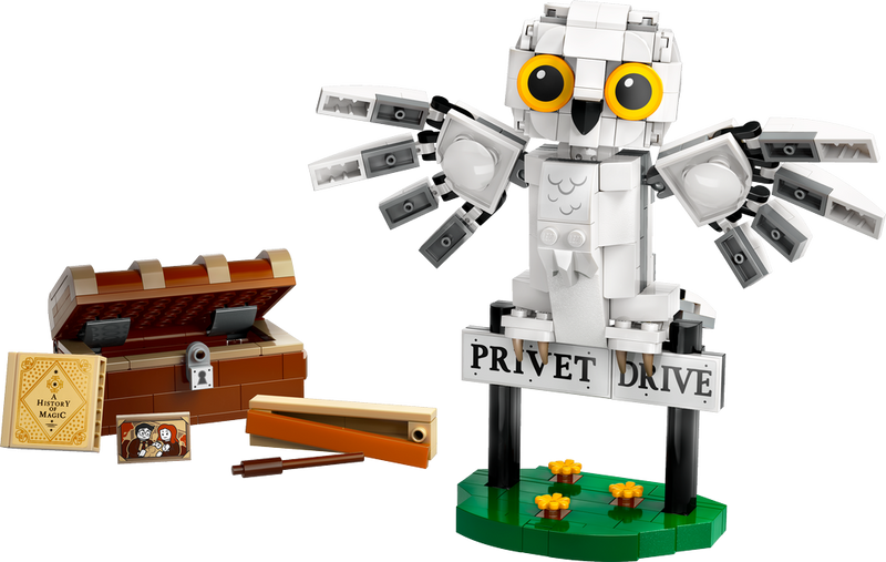LEGO Harry Potter TM Hedwig at 4 Privet Drive 76425