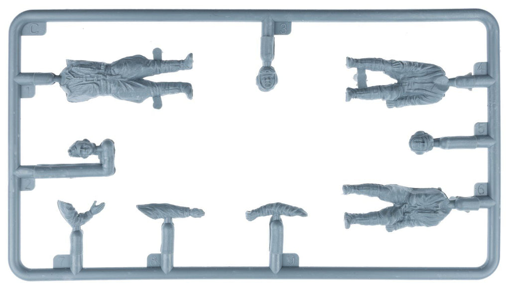 MiniArt 1/48 Luftwaffe Pilots and Command Staff Plastic Model Kit - 49026