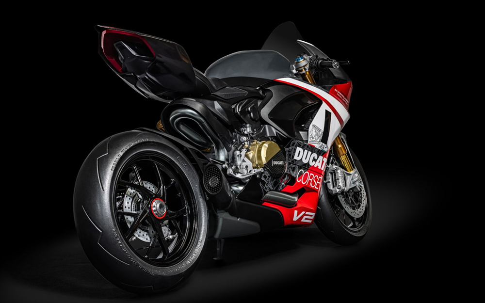 Pocher HK124 1/4 Ducati Panigale - V2 Superquadro Kit