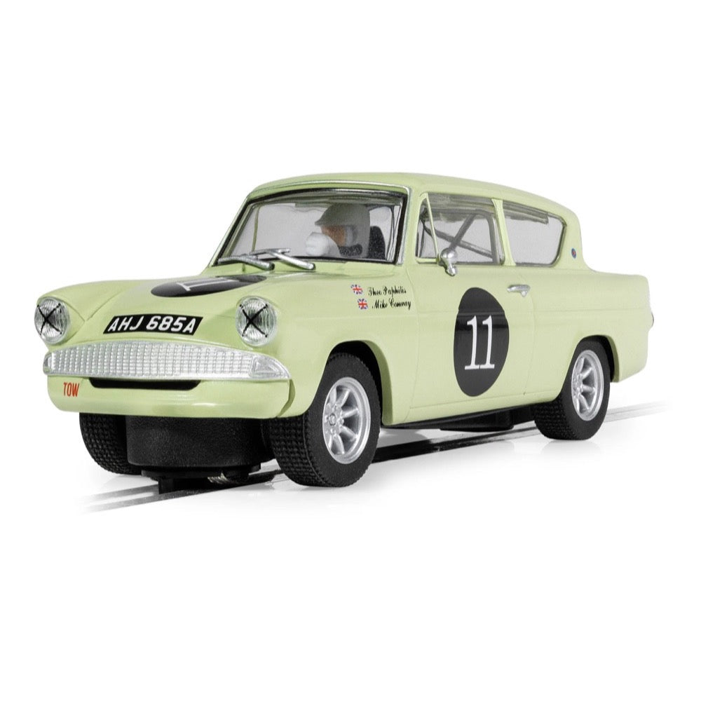 Ford Anglia 105e Theo Paphitis - SCA C4617