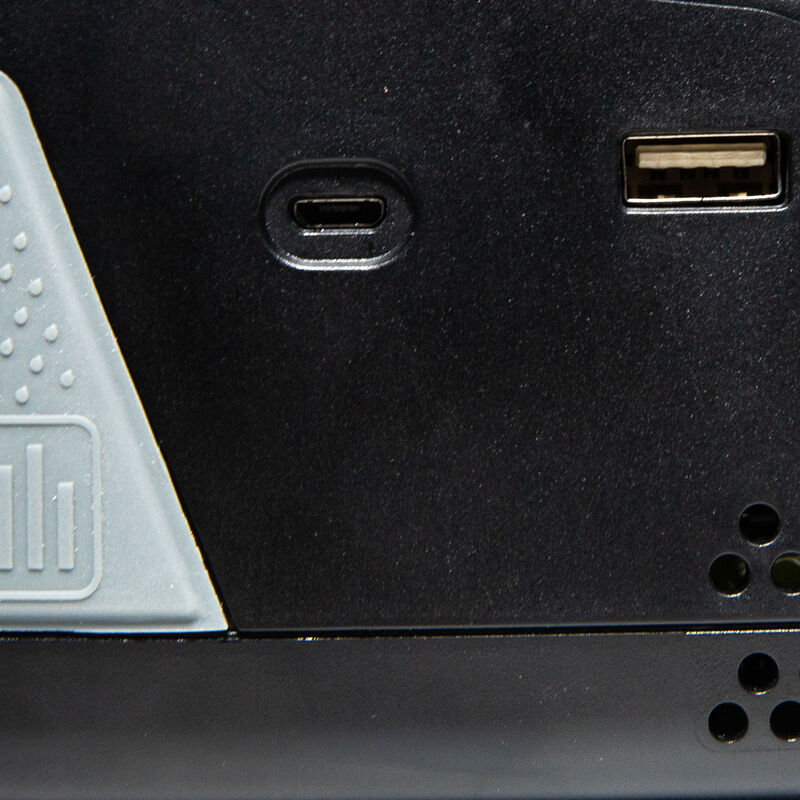 Spektrum SPMXC2010 Spektrum Charger AC Smart S2200 G2 Dual Channel 2x200W (9255887864045)