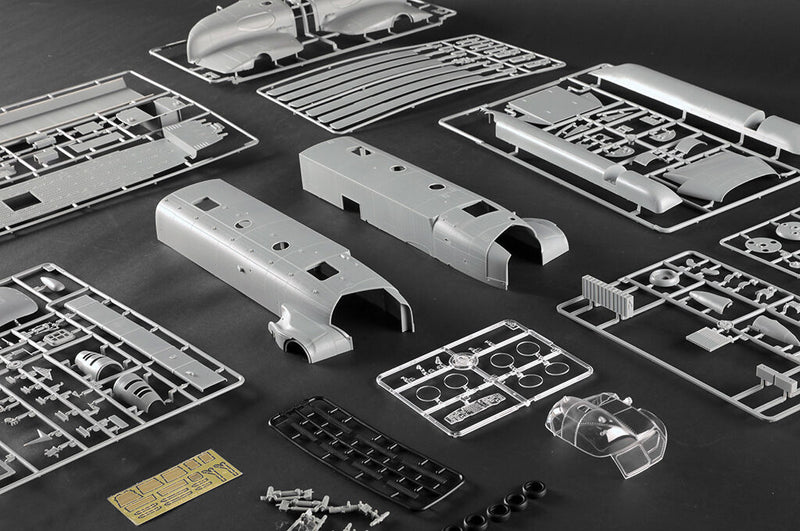 Trumpeter 05113 1/35 Boeing ACH-47A Armored Chinook