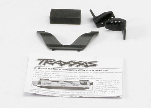 Traxxas 5629 - Retainer clip battery (1)/ front clip (1) /rear clip (1)/ foam spacer (1) (for one battery compartment) (769102610481)