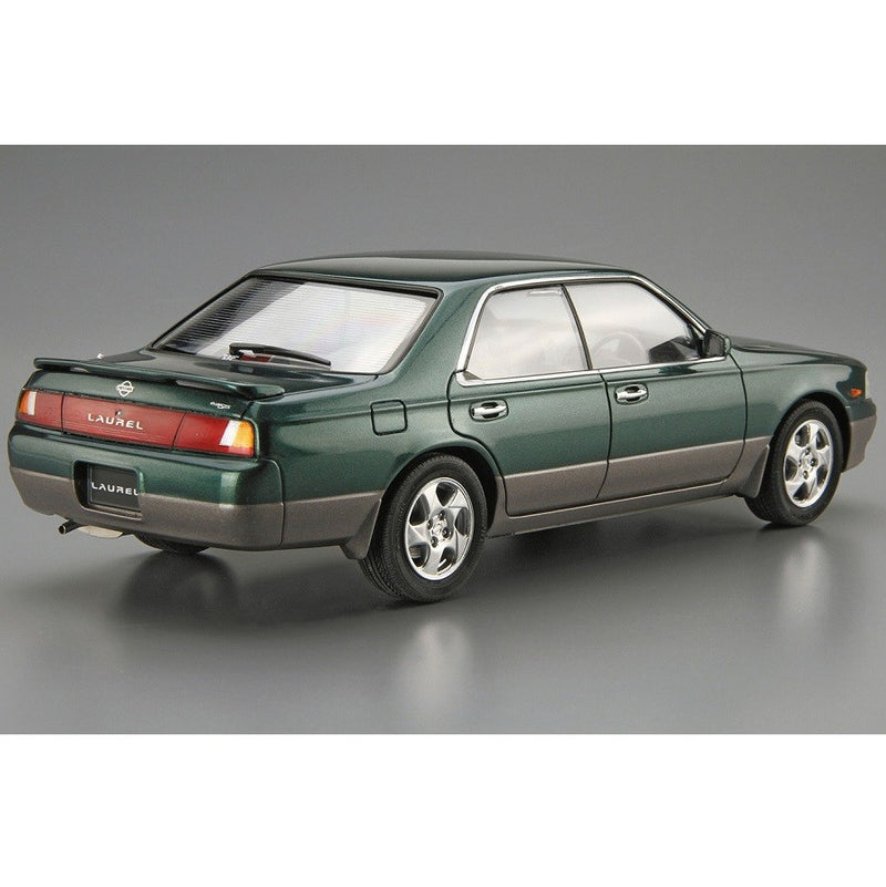 Aoshima 1/24 NISSAN LAUREL MEDALIST V-CLUB '93 (8191636078829)