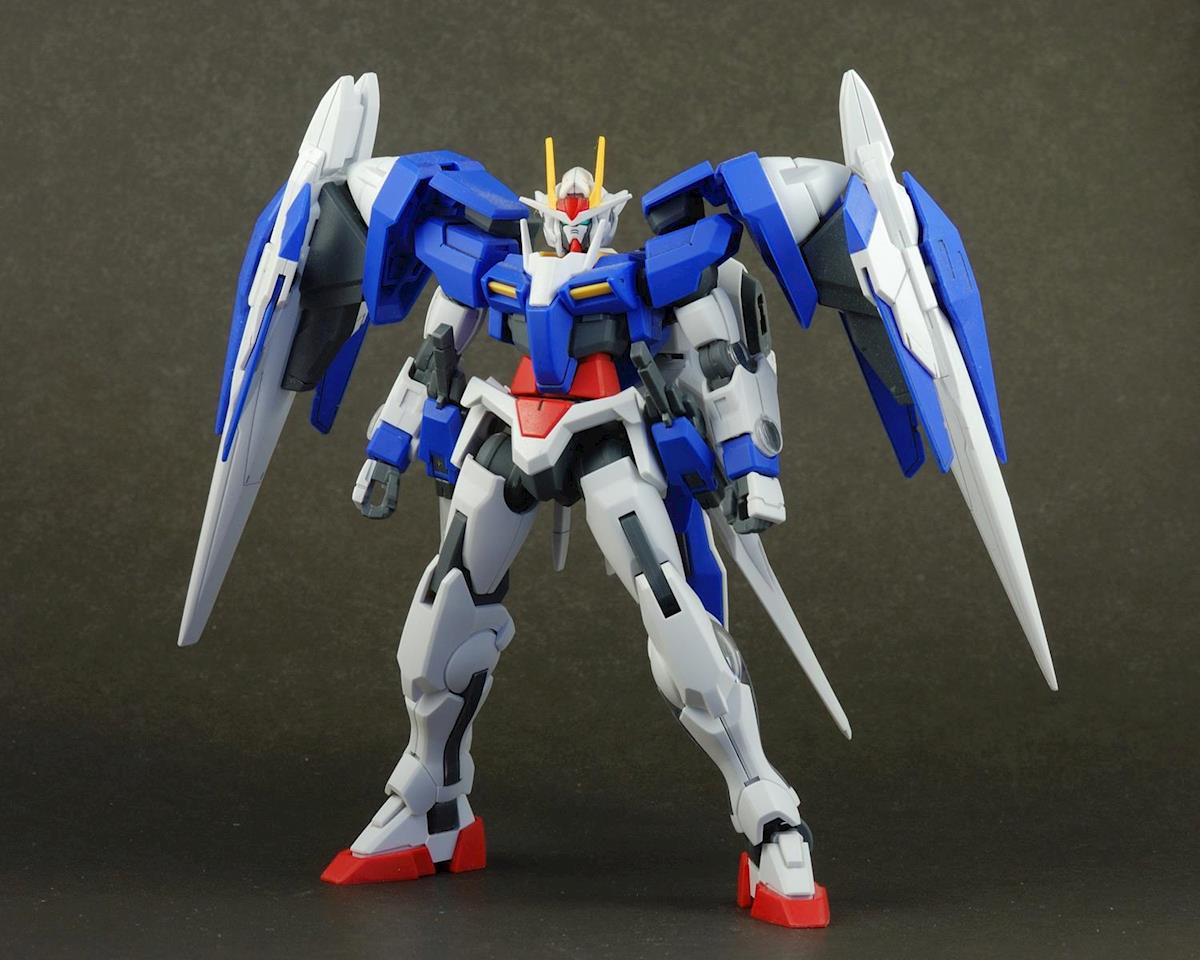 Bandai 1/100 MG 00 Raiser Gundam 00 - BAS2128733