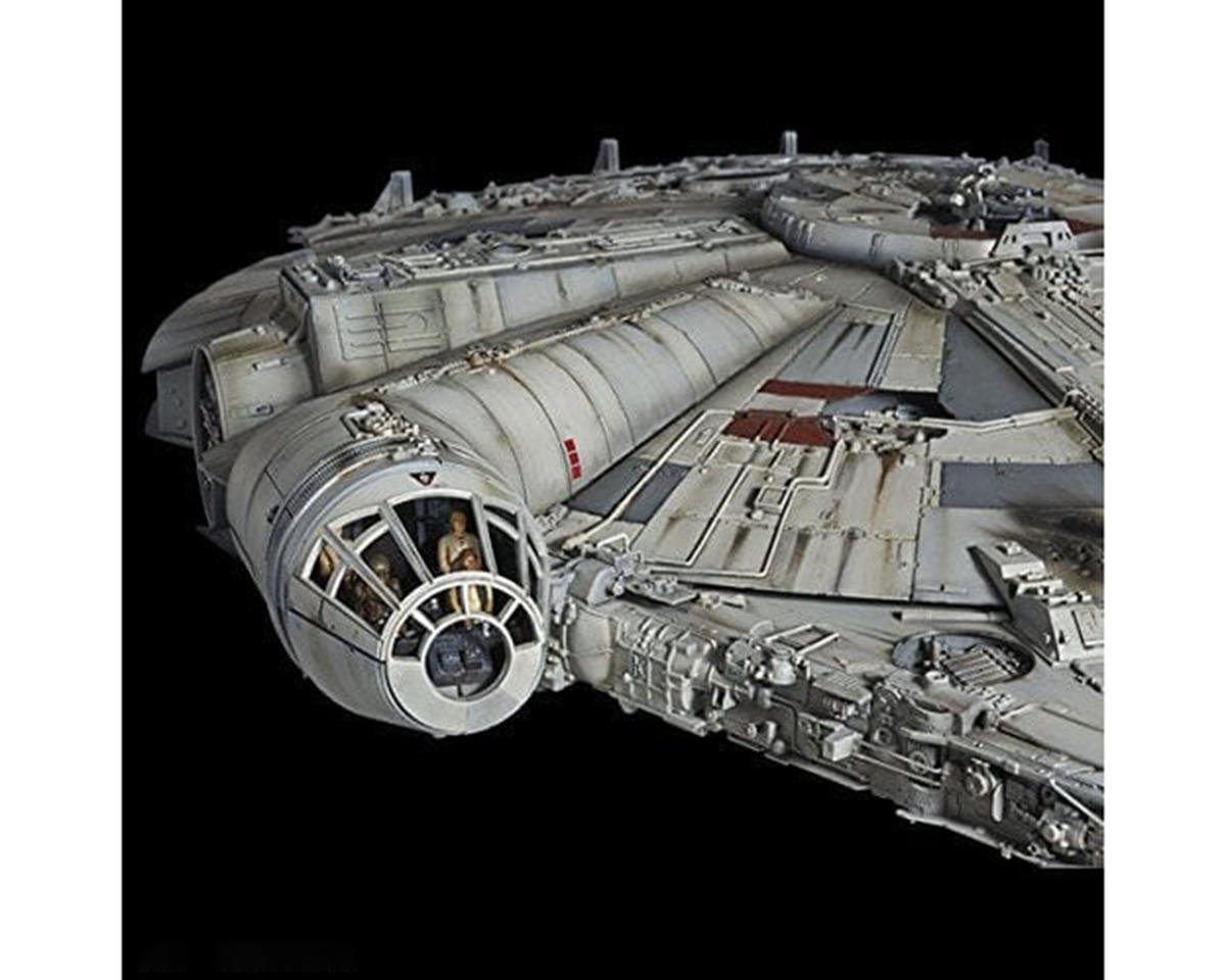 Bandai Star Wars Perfect Grade 1/72 Millennium Falcon Special - BAS2375614