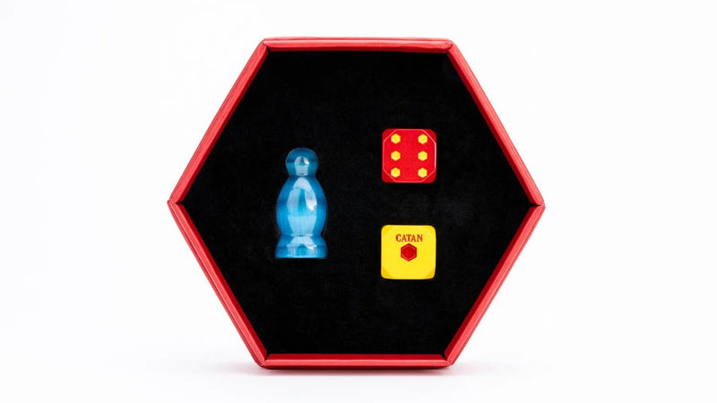 MDG MDG11105 CATAN Premium Robber & Metal Dice SetAmethyst (9003854725357)