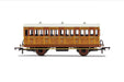 Hornby R40104 GNR 4WC 3rd Cl. Fttd Lghts (7825140809965)