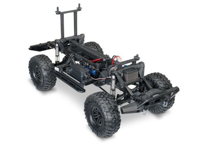 Traxxas 82056-4 - TRX-4 Scale & Trail Defender Crawler RTR — Hobby